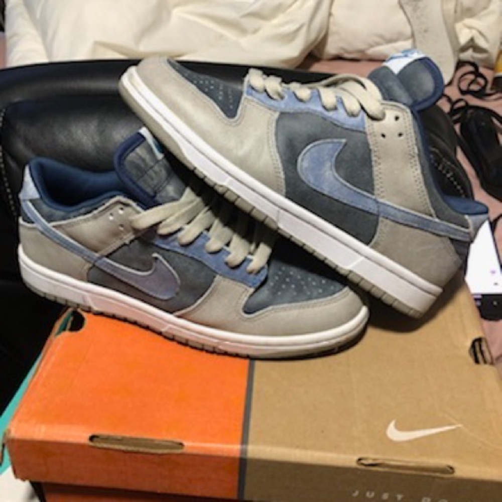 RARE NIKE DUNK DIRTY DENIM SIZE 6.5